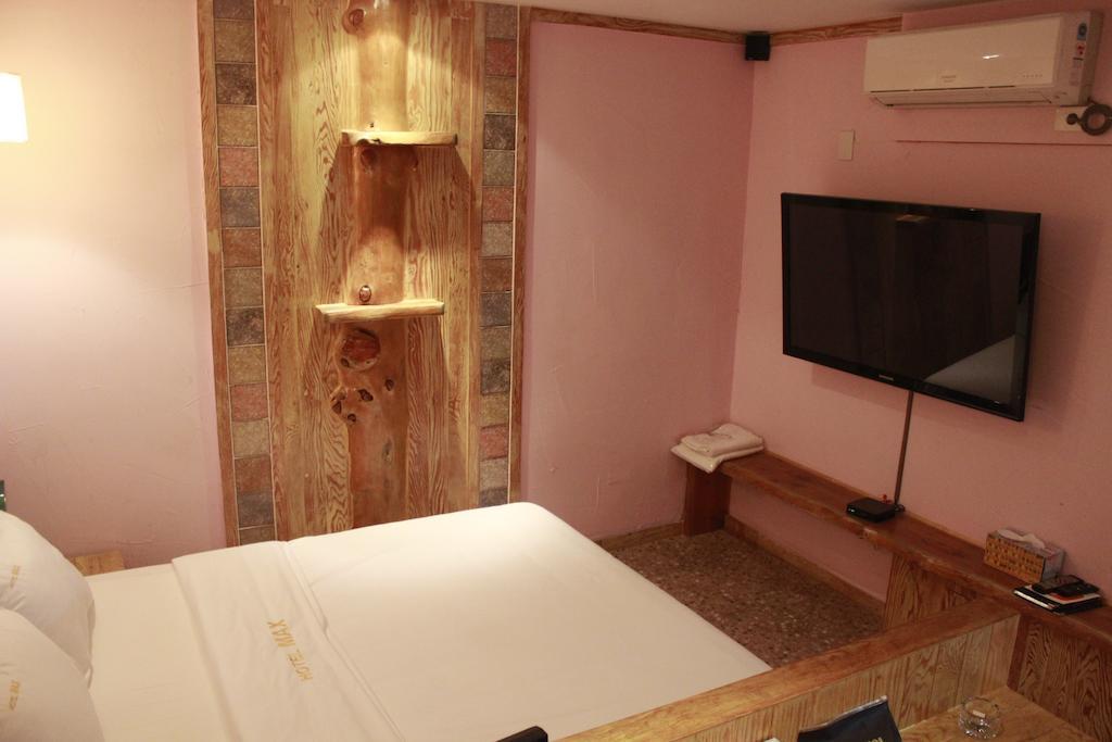 Max Hotel Тэджон Экстерьер фото