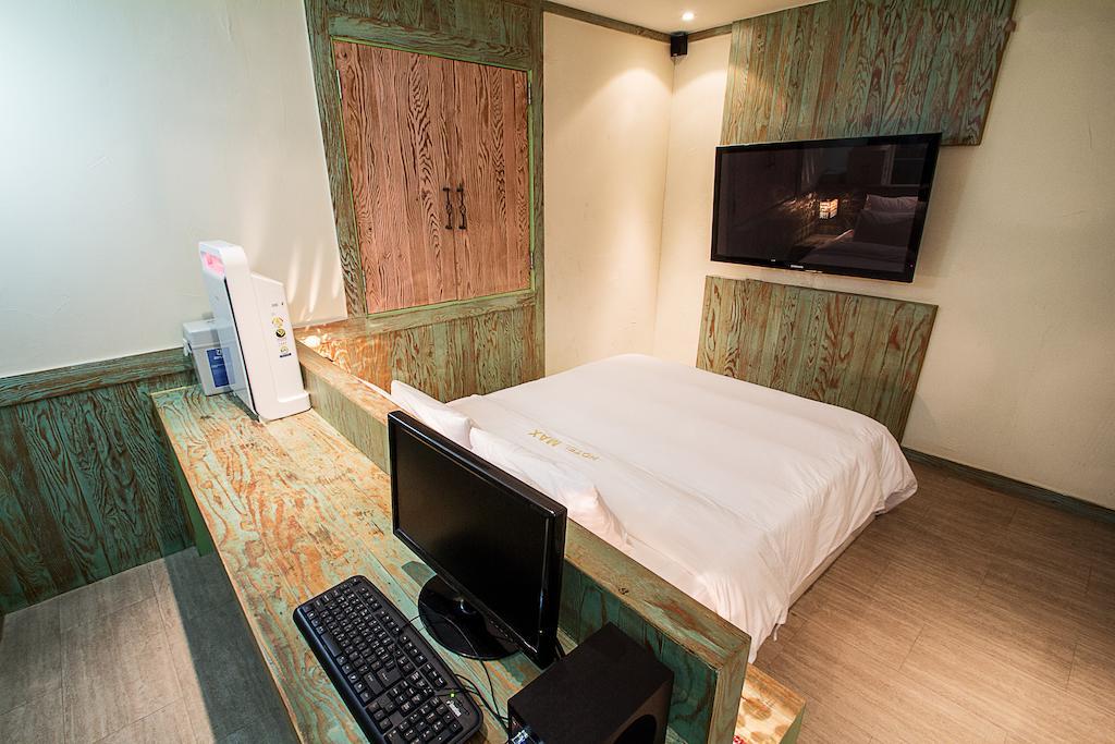 Max Hotel Тэджон Номер фото