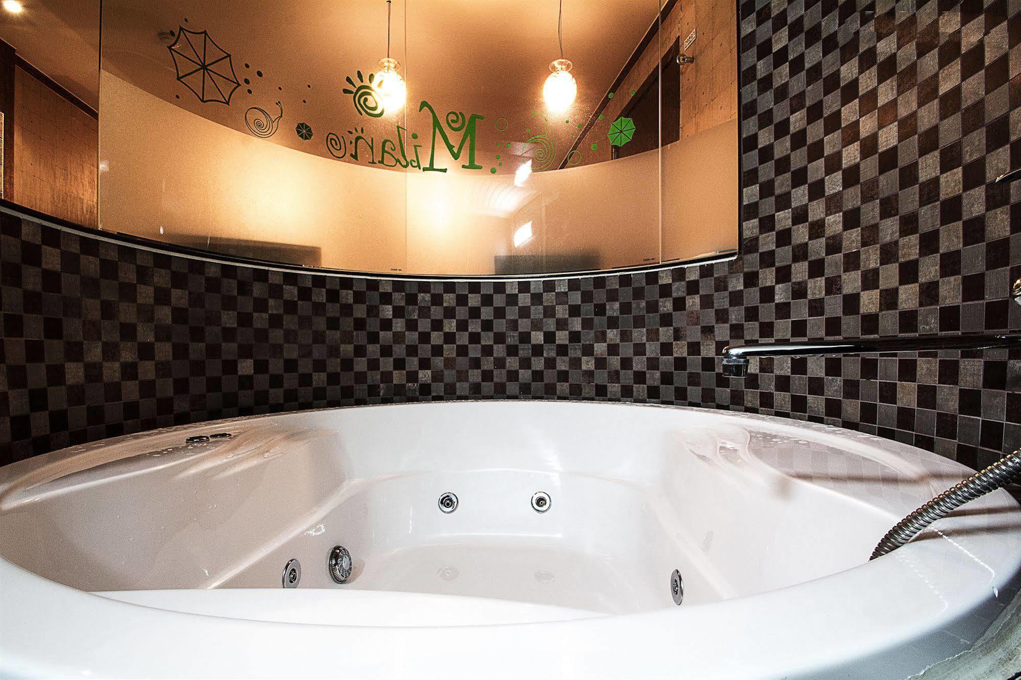 Max Hotel Тэджон Экстерьер фото